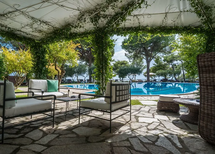 Hotel Santavenere - The Leading Of The World