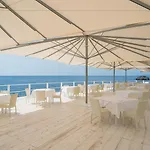 Santavenere - The Leading Of The World