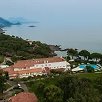 Santavenere - The Leading Of The World