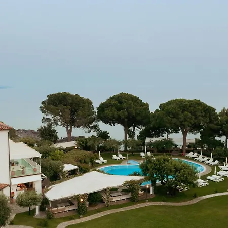 Santavenere - The Leading Of The World Otel