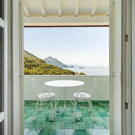 Santavenere - The Leading Of The World 5* Maratea