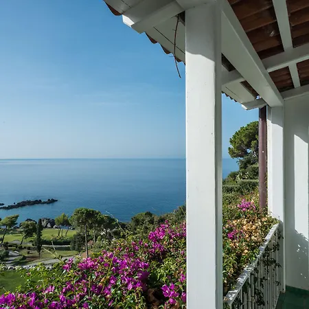 Santavenere - The Leading Of The World 5* Maratea