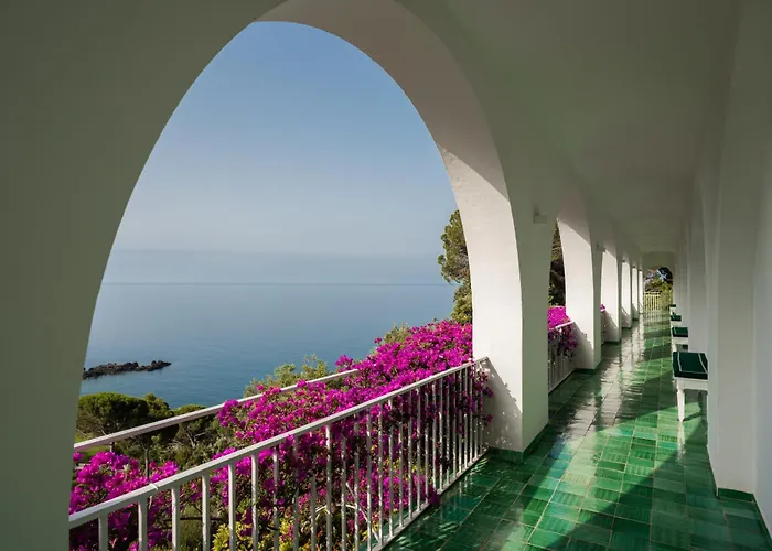 Santavenere - The Leading Of The World